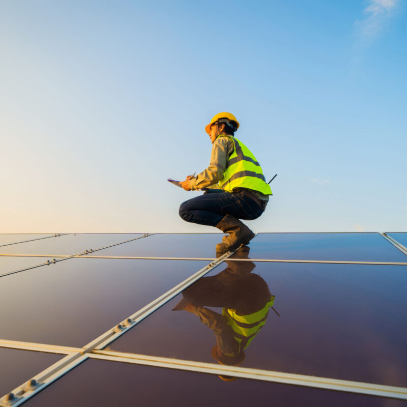 Installation d’&eacute;quipements orient&eacute;s &eacute;nergies renouvelables &agrave; c&ocirc;t&eacute; de Strasbourg et Haguenau Schiltigheim